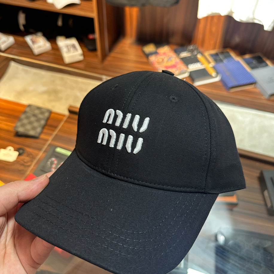 Mıu Mıu Cap