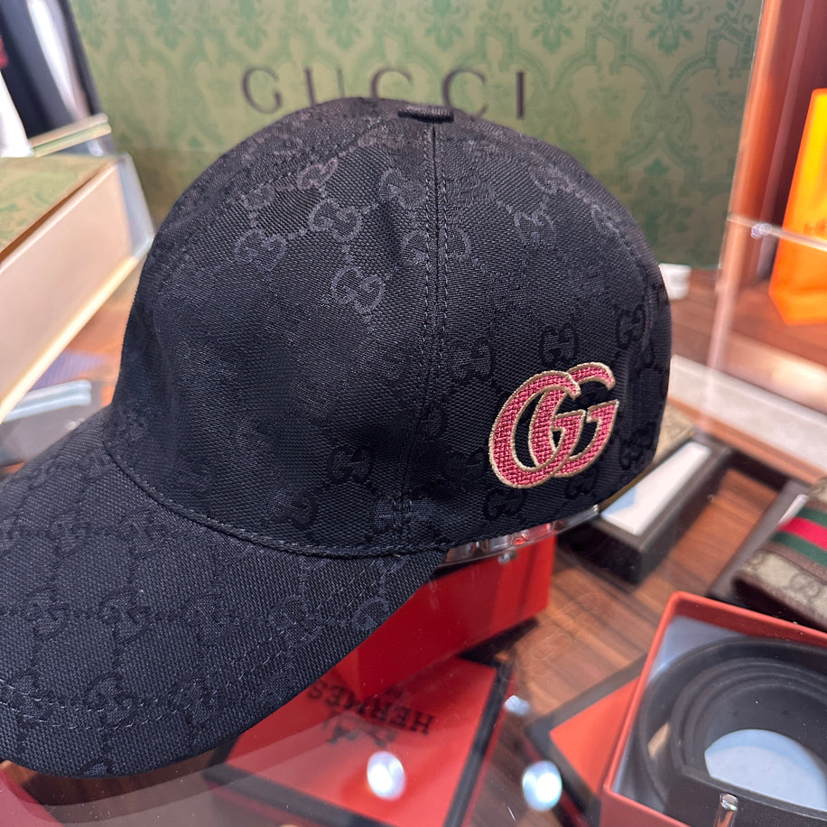 Guccı Şapka İthal