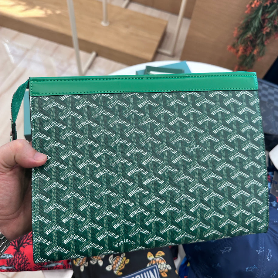 Goyard Clutch