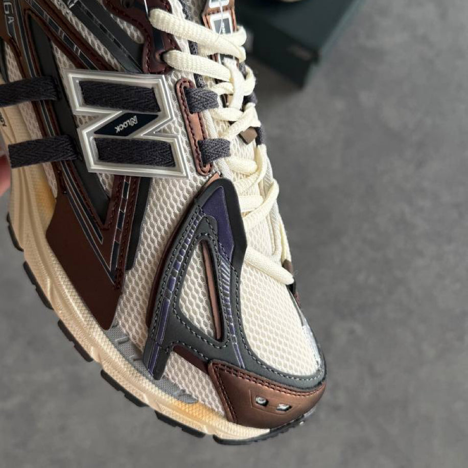 New Balance 1906A “burgundy” Classic Crimson
