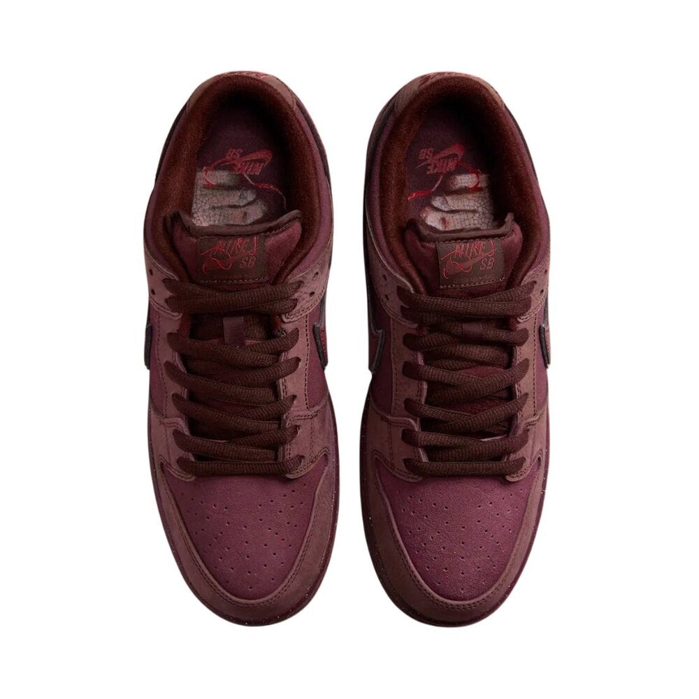 Nike SB Dunk Low “ City Of Love “