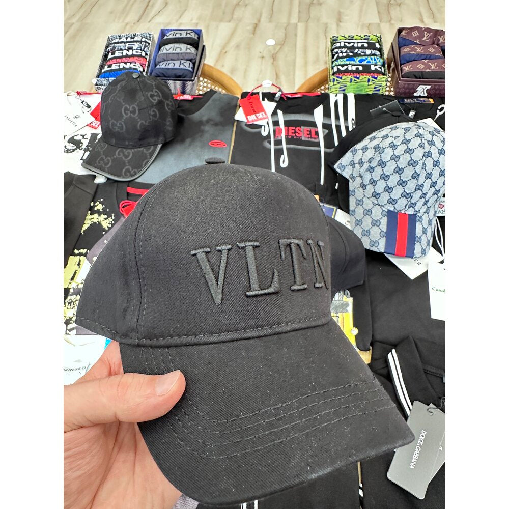 VALENTINO