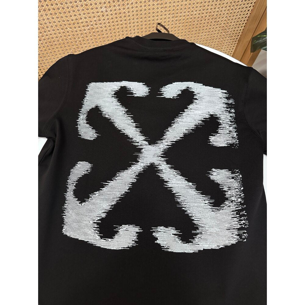 OFF-WHITE