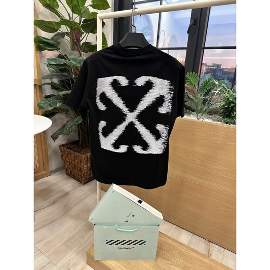 OFF-WHITE