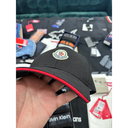 MONCLER ŞAPKA
