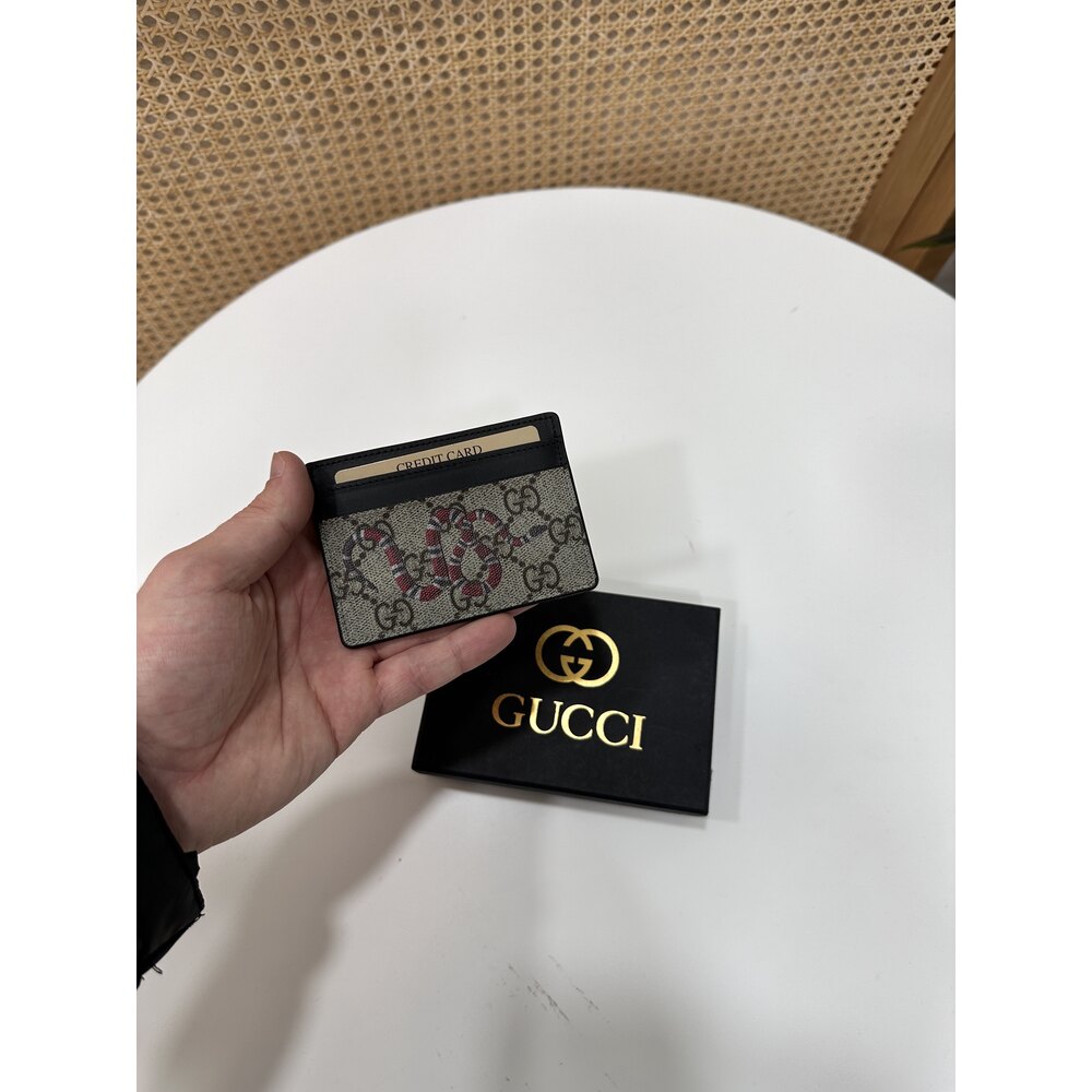 GUCCI