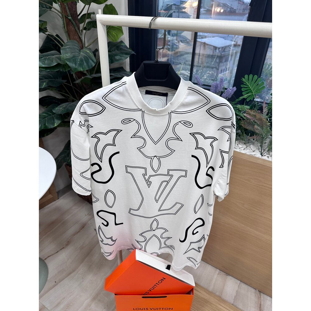 LOUIS VUITTON OVERSIZE