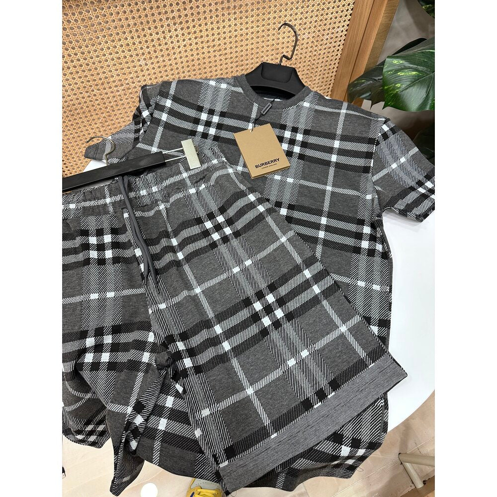 BURBERRY TRİKO TAKIM