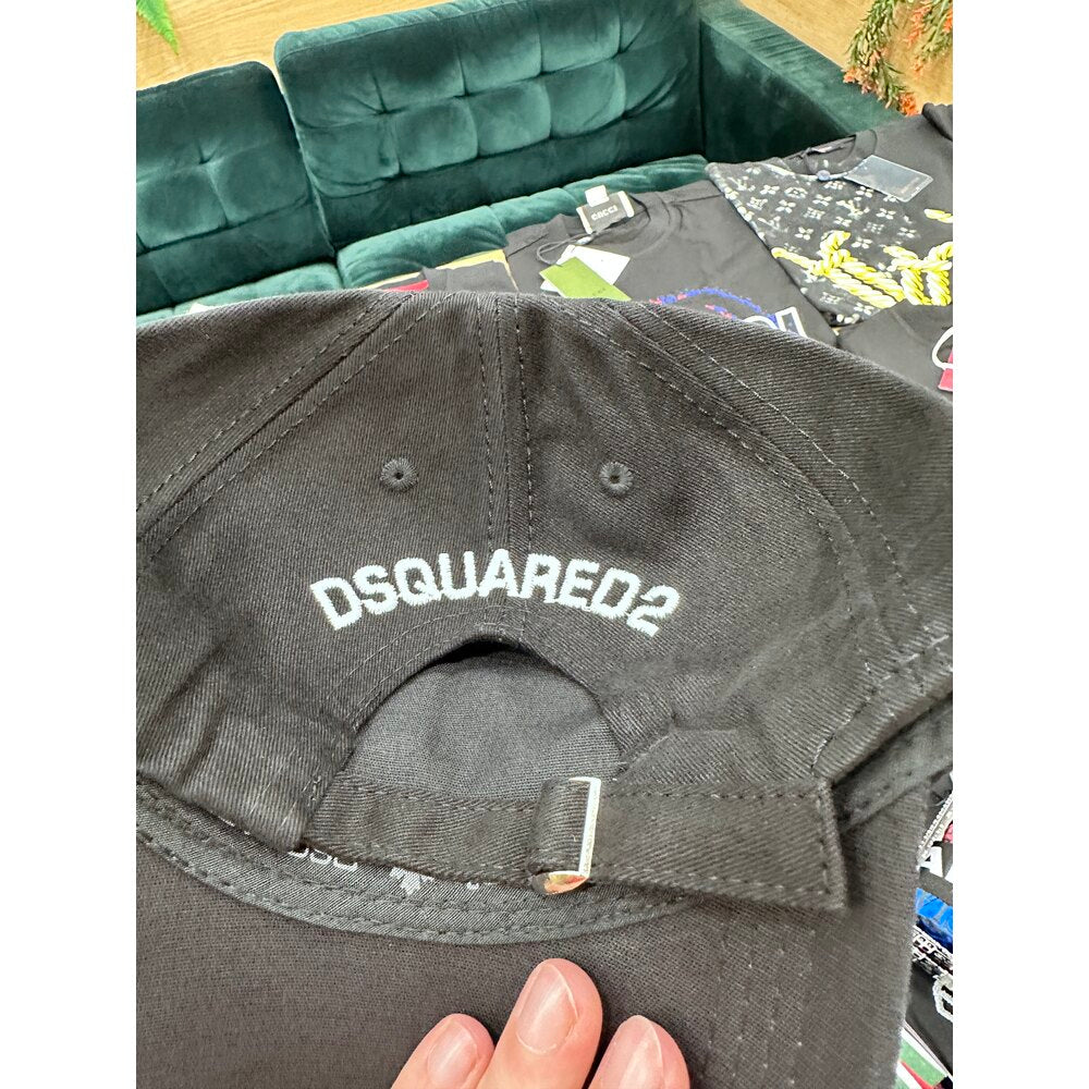 DSQUARED