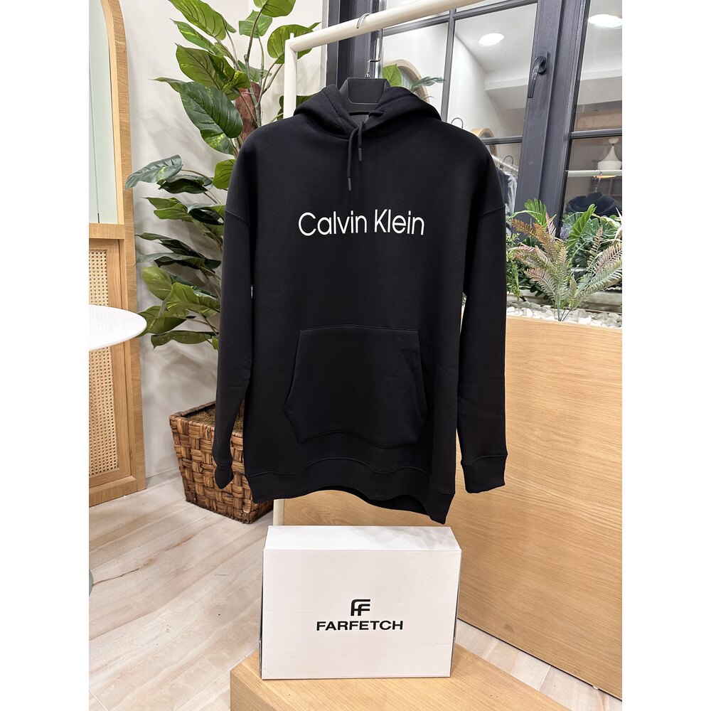 CALVİN KLEİN