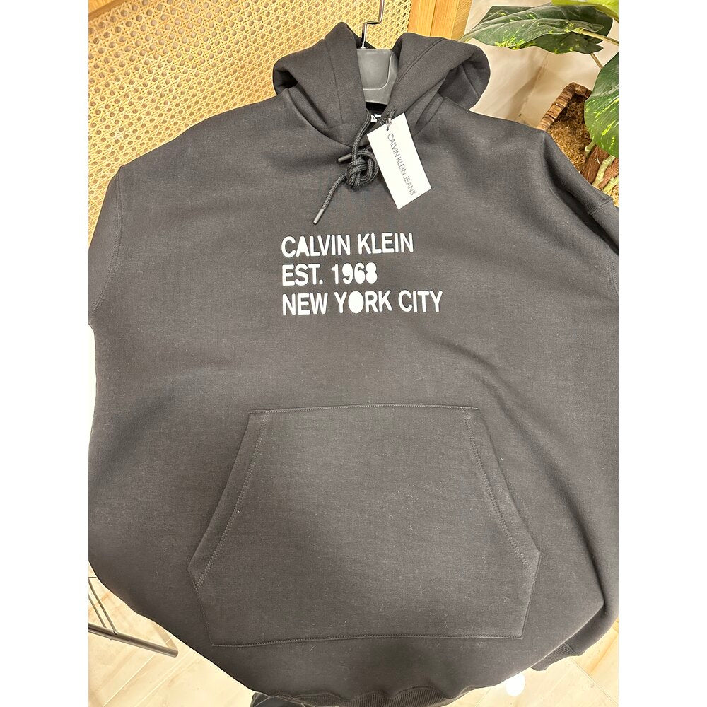 CALVİN KLEİN